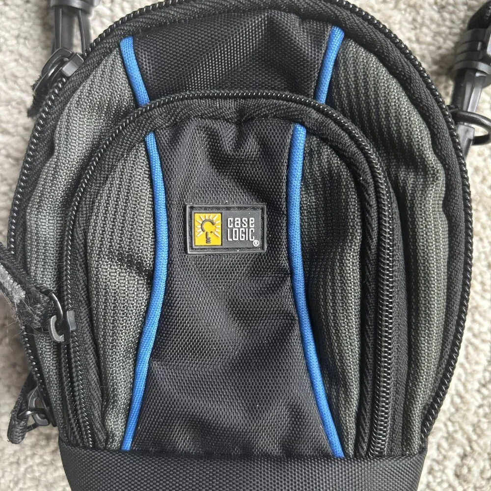 Case Logic Small Camera Case